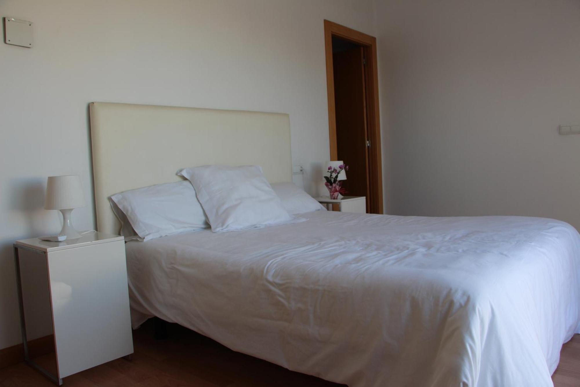 Apartamentos La Pergola Castellon Castellón de la Plana Pokoj fotografie