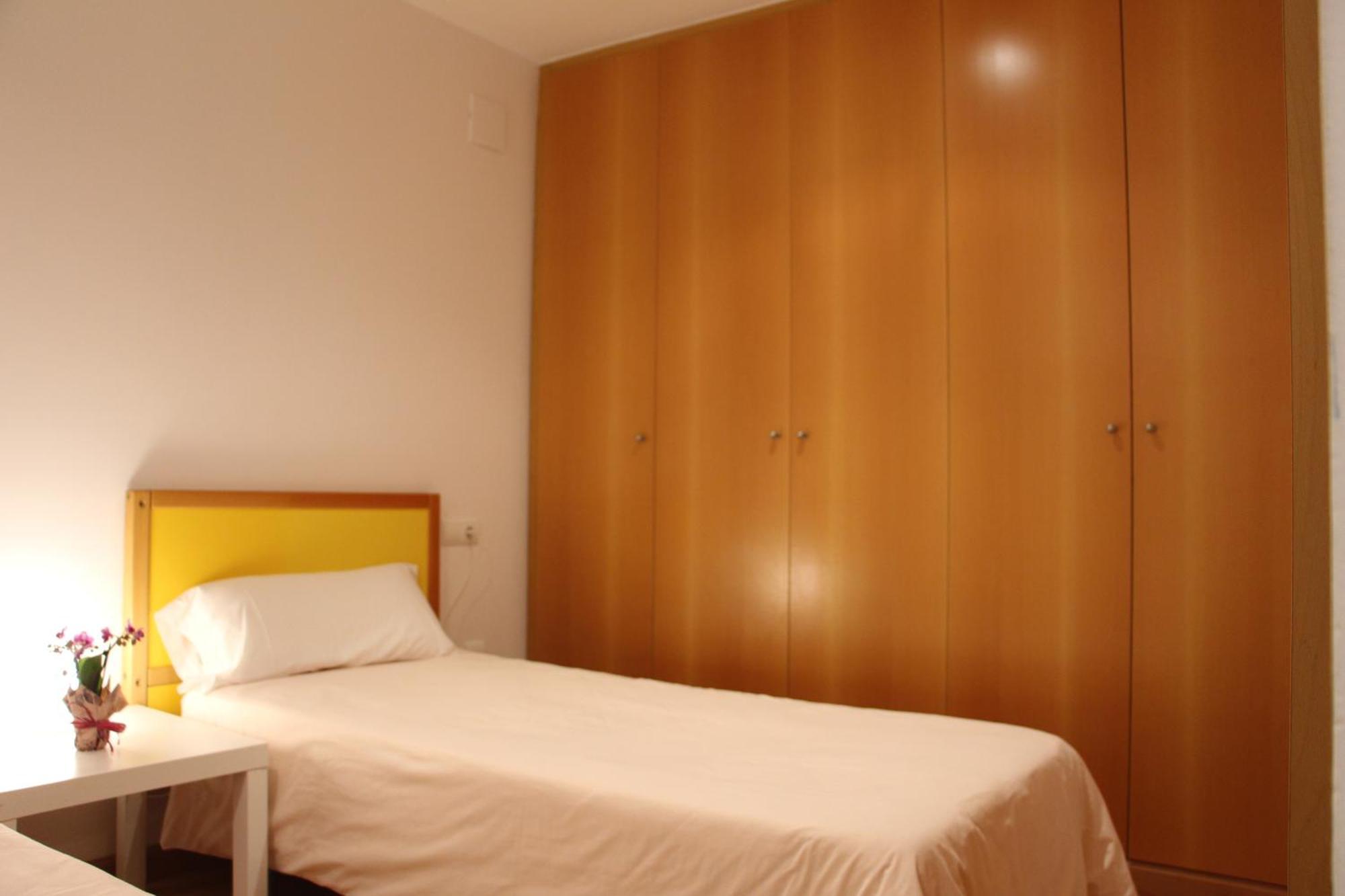 Apartamentos La Pergola Castellon Castellón de la Plana Pokoj fotografie